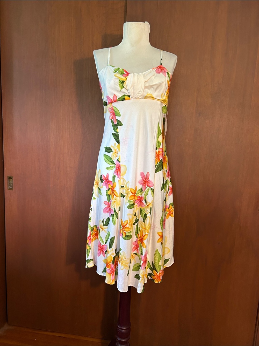 NWT Lavahut Women's Rayon Floral Dress